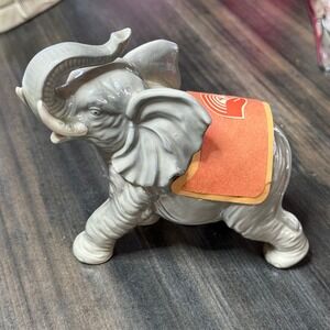Vintage‎ Elephant Figurine Ceramic Piggie Bank United Way Collection Lucky